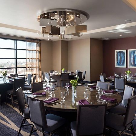 Courtyard By Marriott Phoenix Downtown Ngoại thất bức ảnh