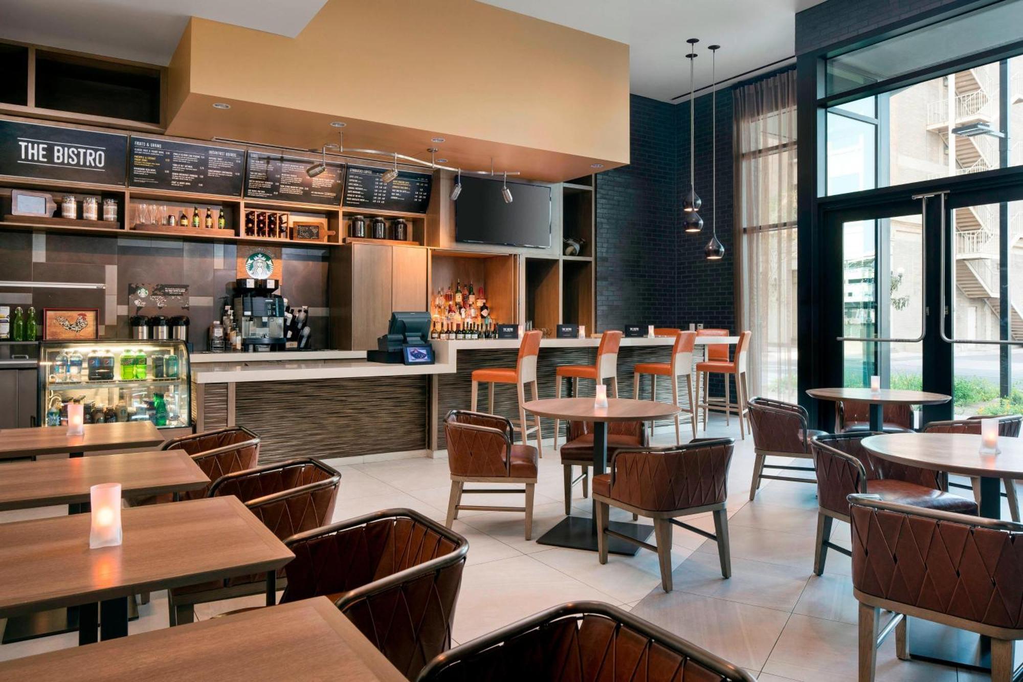 Courtyard By Marriott Phoenix Downtown Ngoại thất bức ảnh